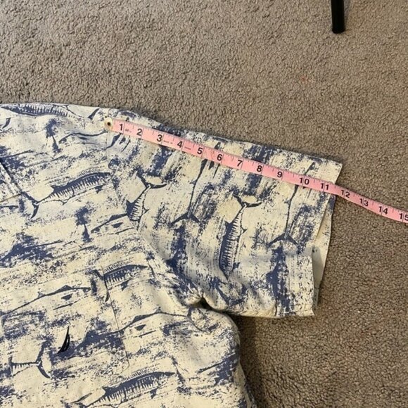 Nautica Classic Fit Blue Ocean Fish Short Sleeve Button Down Shirt- Size XL - Picture 8 of 10